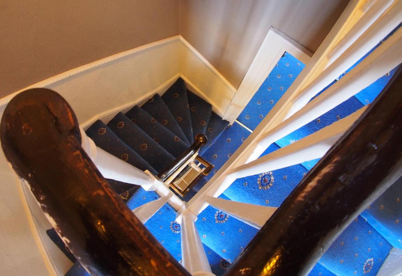 The Coach House Bed & Breakfast Canterbury Eksteriør bilde